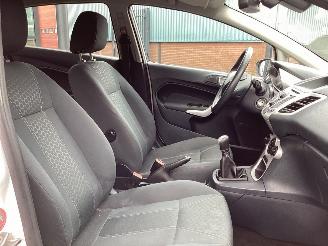 Ford Fiesta 1.6 TDCi Titanium picture 10