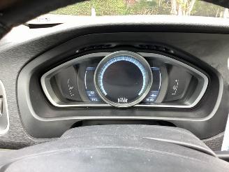 Volvo V-40 1.6 D2 Summum picture 11