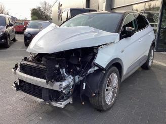 Vrakbiler auto Opel Grandland Grandland (X), SUV, 2017 1.2 Turbo 12V 2019/11