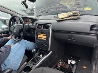 Mercedes B-klasse B (W245), Hatchback, 2005 / 2011 1.7 B-170 16V picture 4