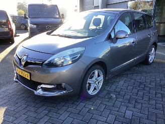Schadeauto Renault Grand-scenic 1.2 Tce Collection 2012/12