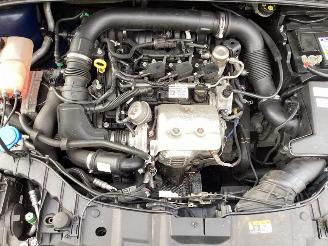 Ford Focus 1.0 picture 9