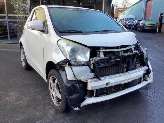 Toyota iQ iQ, Hatchback 3-drs, 2009 / 2015 1.0 12V VVT-i picture 3