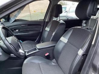 Renault Grand-scenic Grand Scenic III (JZ), MPV, 2009 / 2016 1.2 16V TCe 115 picture 10