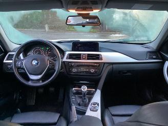 BMW 3-serie 320i High Executive picture 9
