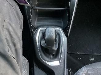 Peugeot 208 1.2 PureTech Bleu picture 12