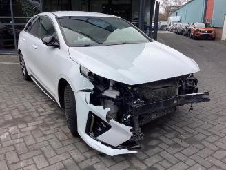 Kia Pro cee d Proceed (CD), Combi 5-drs, 2018 1.0i T-GDi 12V picture 3