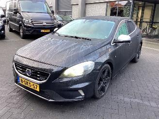 Auto incidentate Volvo V-40 1.6 D2 2013/10