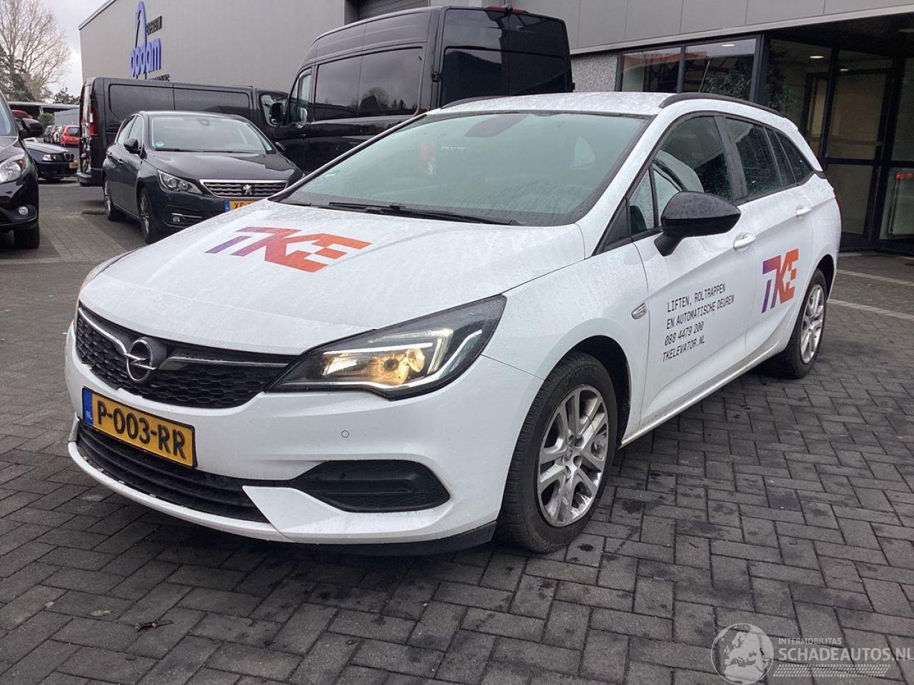 Opel Astra 1.2 Turbo Tourer