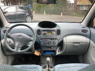 Toyota Yaris-verso Yaris Verso (P2), MPV, 1999 / 2005 1.3 16V picture 12