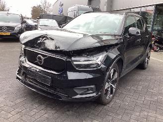 Coche accidentado Volvo XC40 Recharge  Pro 2021/12