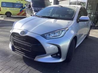 Uttjänta bilar auto Toyota Yaris Yaris IV (P21/PA1/PH1), Hatchback, 2020 1.5 12V Hybrid 115 2024/3