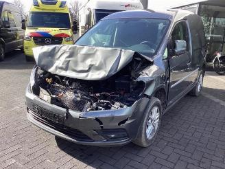 Uttjänta bilar auto Volkswagen Caddy Caddy IV, Van, 2015 2.0 TDI 102 2018/6
