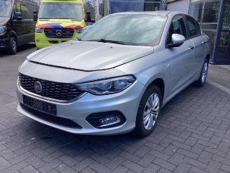 Vrakbiler auto Fiat Tipo Tipo (356S), Sedan, 2015 1.4 16V 2018/3