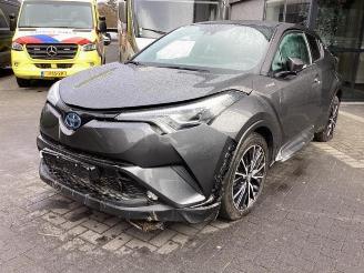 disassembly passenger cars Toyota C-HR C-HR (X1,X5), SUV, 2016 1.8 16V Hybrid 2017/10
