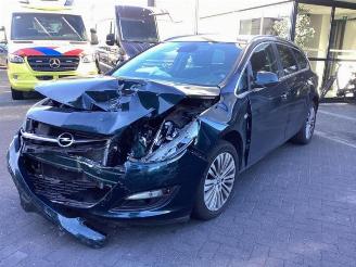 Uttjänta bilar auto Opel Astra Astra J Sports Tourer (PD8/PE8/PF8), Combi, 2010 / 2015 1.4 Turbo 16V ecoFLEX 120 2015/4