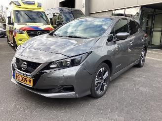 Voiture accidenté Nissan Leaf 40KWh 2019/5
