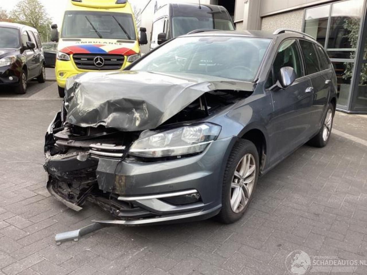 Volkswagen Golf Golf VII Variant (AUVV), Combi, 2013 / 2021 1.0 TSI 12V BlueMotion Technology