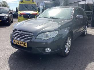 damaged passenger cars Subaru Outback  2007/11