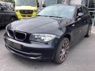 Vrakbiler auto BMW 1-serie 1 serie (E87/87N), Hatchback 5-drs, 2003 / 2012 116i 1.6 16V 2009/4