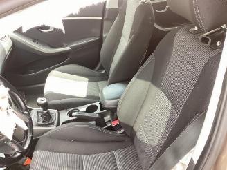 Hyundai I-30 i30 Wagon (GDHF5), Combi, 2012 1.6 GDI Blue 16V picture 10