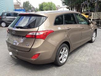 Hyundai I-30 i30 Wagon (GDHF5), Combi, 2012 1.6 GDI Blue 16V picture 5