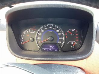 Hyundai I-10 1.2 16V picture 11