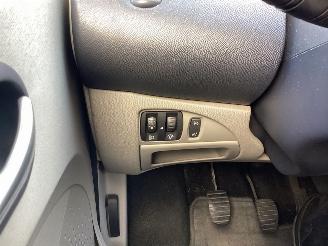 Renault Twingo 1.2 picture 12