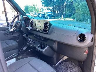 Mercedes Sprinter 211 CDI L2H2 picture 9