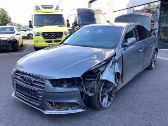 Voiture accidenté Audi A4 A4 (B8), Sedan, 2007 / 2015 1.8 TFSI 16V 2012/3