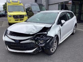 Voiture accidenté Toyota Corolla 1.8 Hybrid Active 2020/8