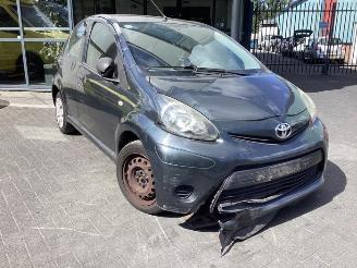 Toyota Aygo Aygo (B10), Hatchback, 2005 / 2014 1.0 12V VVT-i picture 3