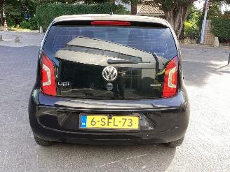 Volkswagen Up! 1.0 move up! BlueMotion picture 6