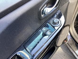 Renault Clio  picture 10