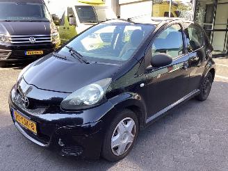 Unfallwagen Toyota Aygo  2012/2