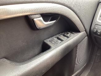 Volvo V-70 25 20V picture 14