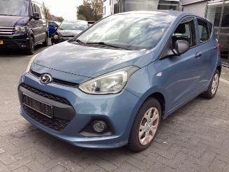 Vrakbiler auto Hyundai I-10 i10 (B5), Hatchback, 2013 / 2019 1.0 12V 2015/2