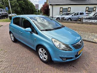 Opel Corsa 1.3 CDTi 111 Edition Schadevrij! picture 2