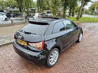 Audi A1 1.2 TSI Ambition PANO picture 3