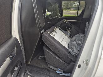 Toyota Hilux 2.4 D-4D -F DOUBLE CAB picture 10