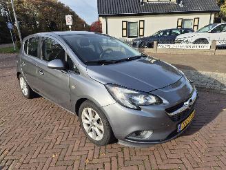 Schadeauto Opel Corsa-E 1.0 TURBO EDITION 2017/3