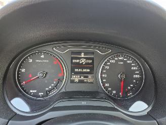 Audi A3 1.6 TDI schadevrij! picture 10