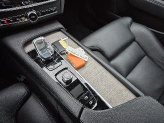 Volvo V-90 2.0 B4 Inscription picture 23