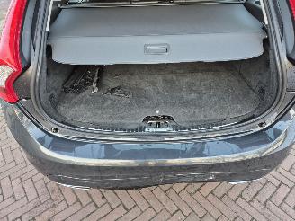 Volvo V-60 2.4 D6 AWD Plug-in-Hybrid Summun picture 6