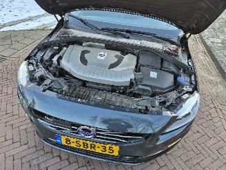 Volvo V-60 2.4 D6 AWD Plug-in-Hybrid Summun picture 11