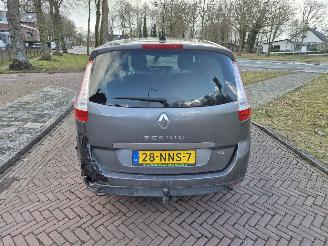 Renault Scenic 1.4 TCE 7P CELSIUM picture 4