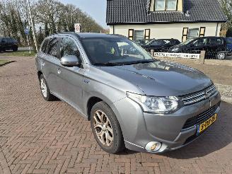 Mitsubishi Outlander 2.0 PHEV EDITION picture 2