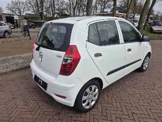 Hyundai I-10 1.1 active picture 4