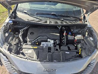 Peugeot 3008 1.2 HYBRID picture 8