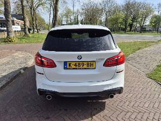 BMW 2-serie 220 I HIGH EXECUTIVE picture 4